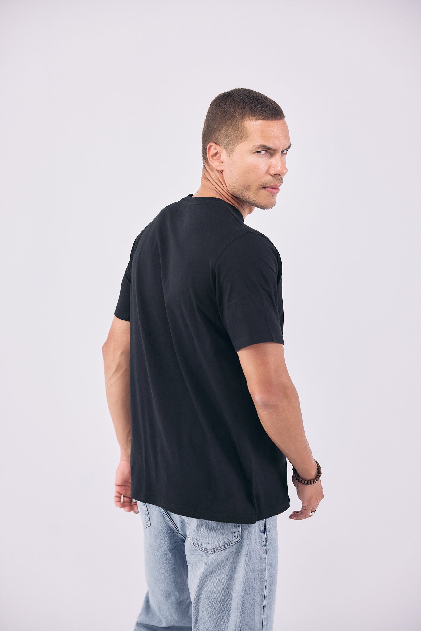 Crew Neck Classic T-Shirt - BLACK