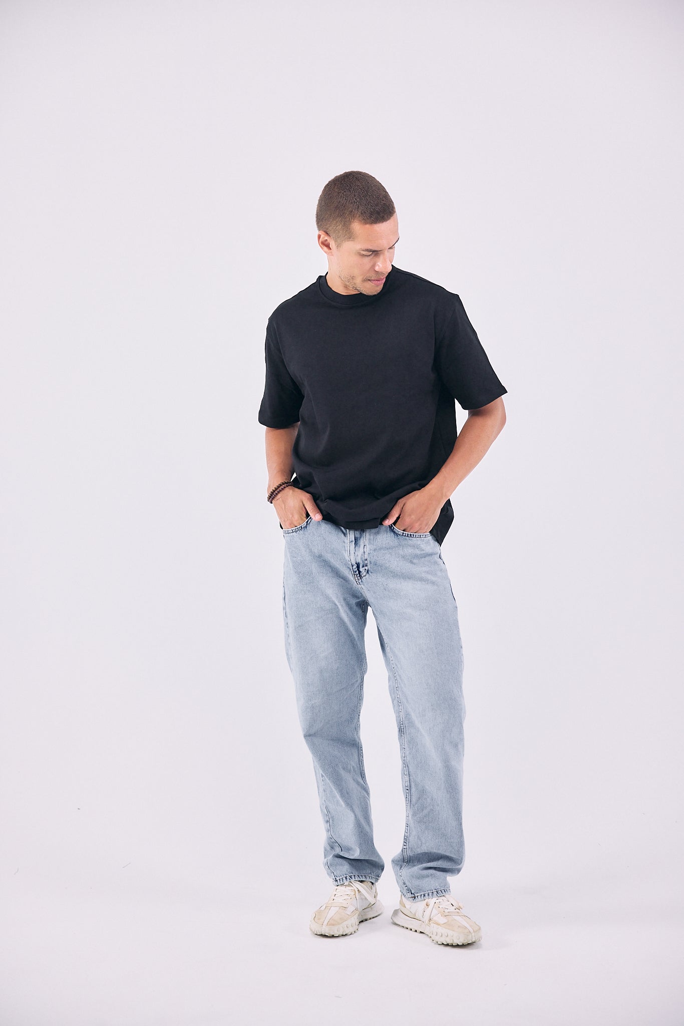 Mid Weight Box Fit T-Shirt - BLACK
