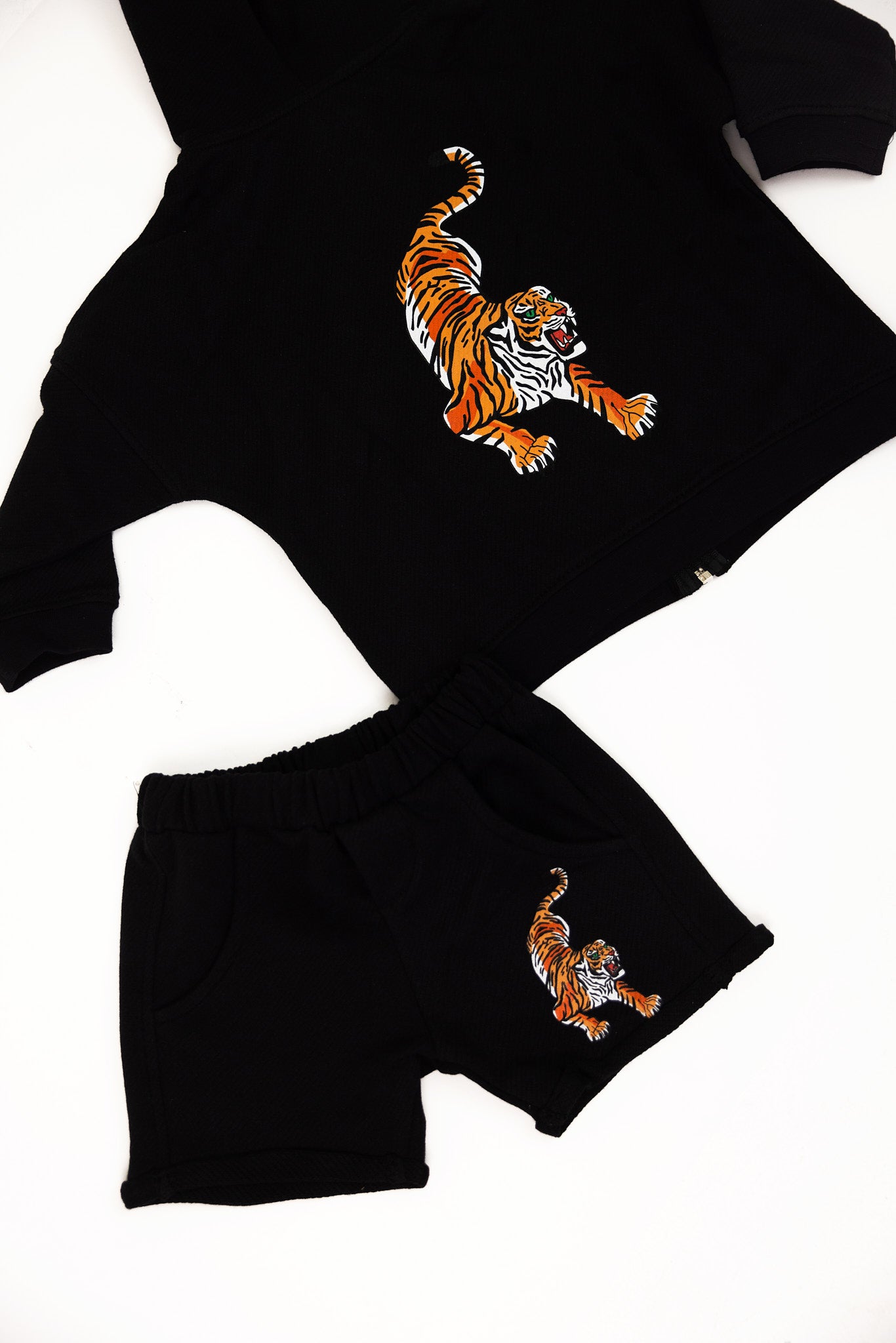 Kids' Tiger Shorts