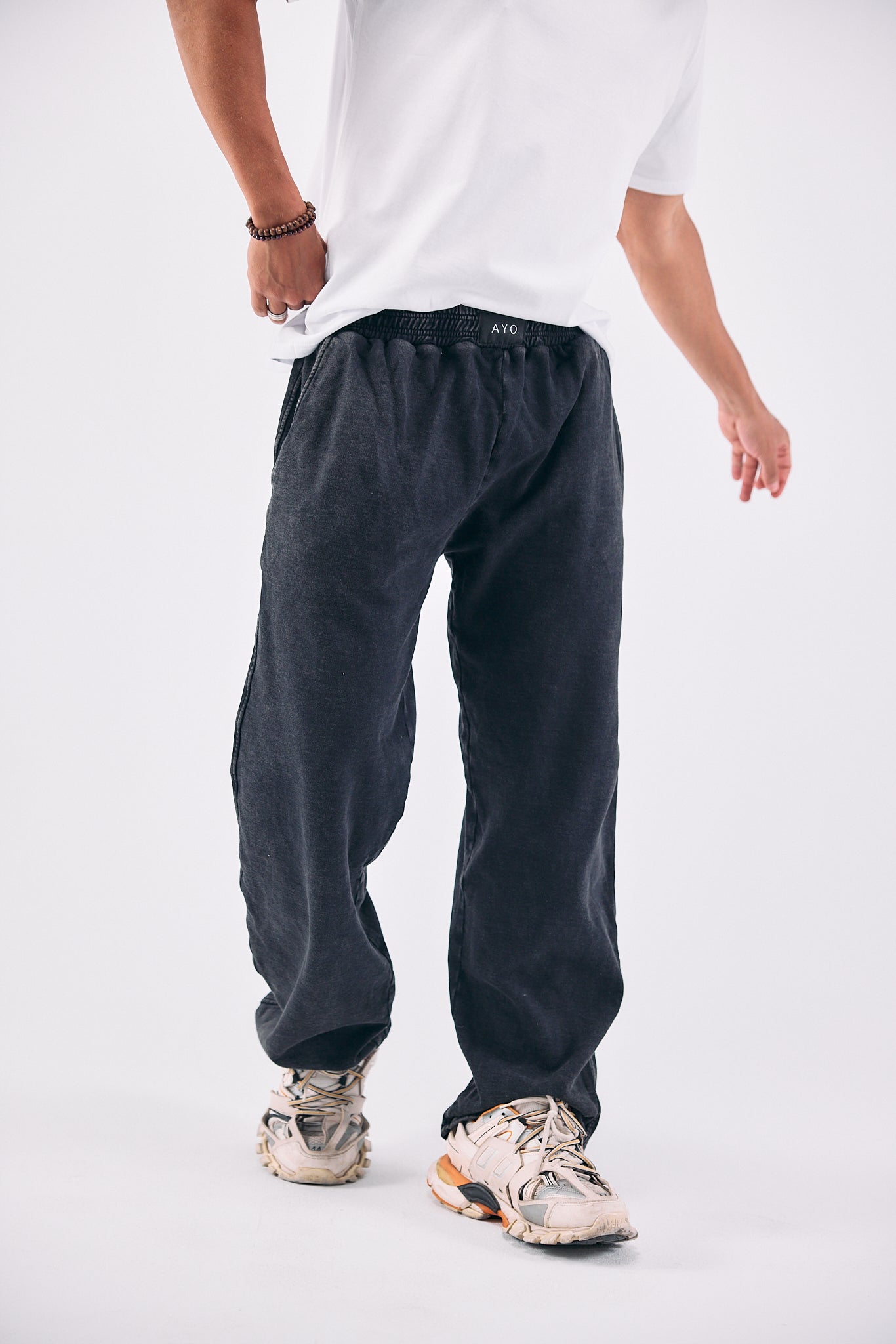 Stone Wash Sweatpants - BLACK