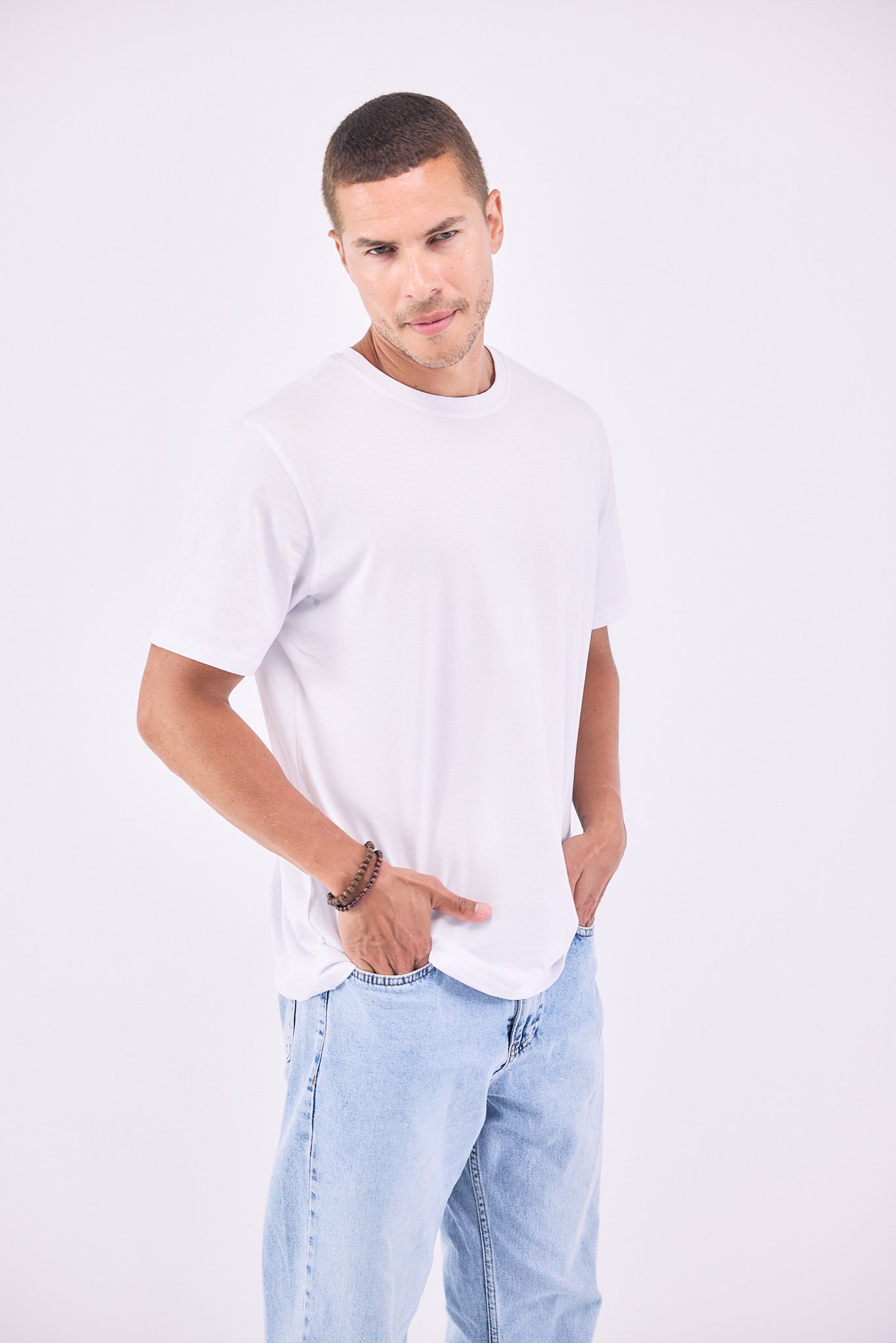 Crew Neck Classic T-Shirt - WHITE